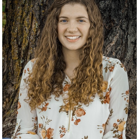 Meet your Posher, Elizabeth - Picture 1 of 1